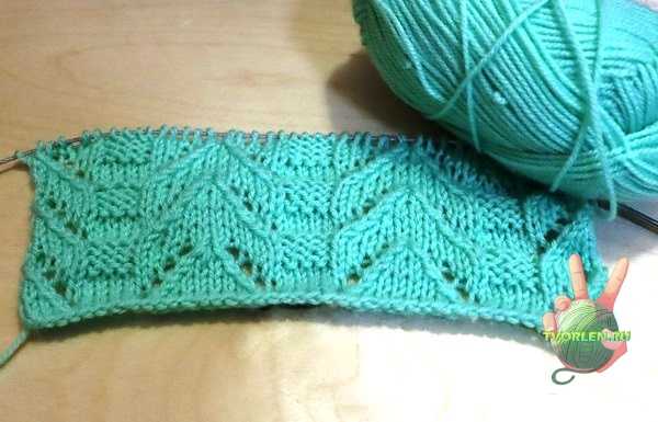 образец ажурного узора спицами (для шарфа или пуловера)